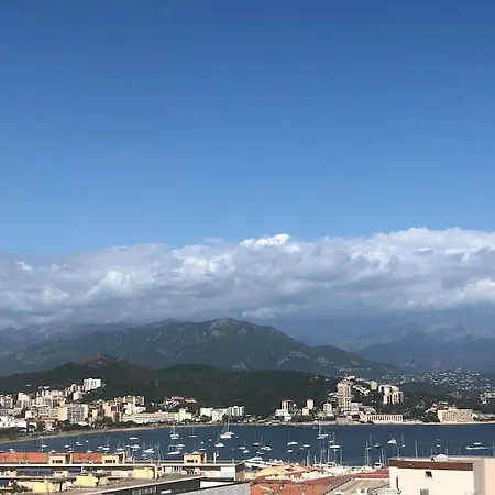 Appt 87m2 Terasse Vue Imprenable Sur Le Golfe D'ajaccio アパート